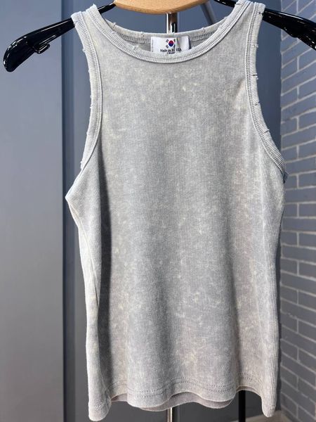 Майка женская YI FANG 501-2733 вареная рубчик порезанные швы one size 12_1 фото